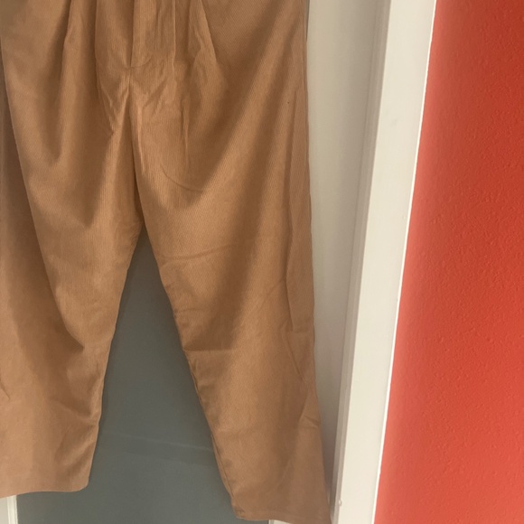 Tan Corduroy pants - Picture 4 of 4